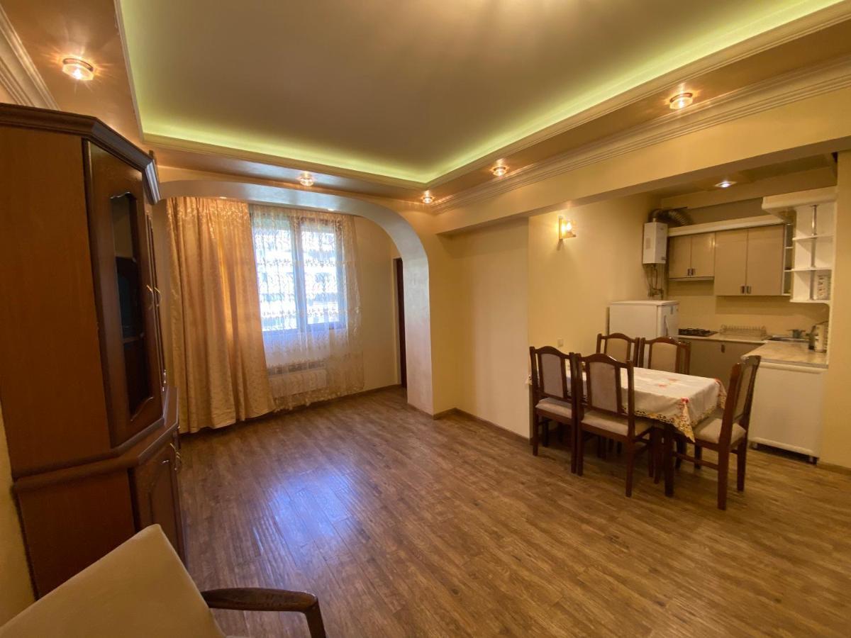 Apartment In Centre Evn Yerevan Luaran gambar