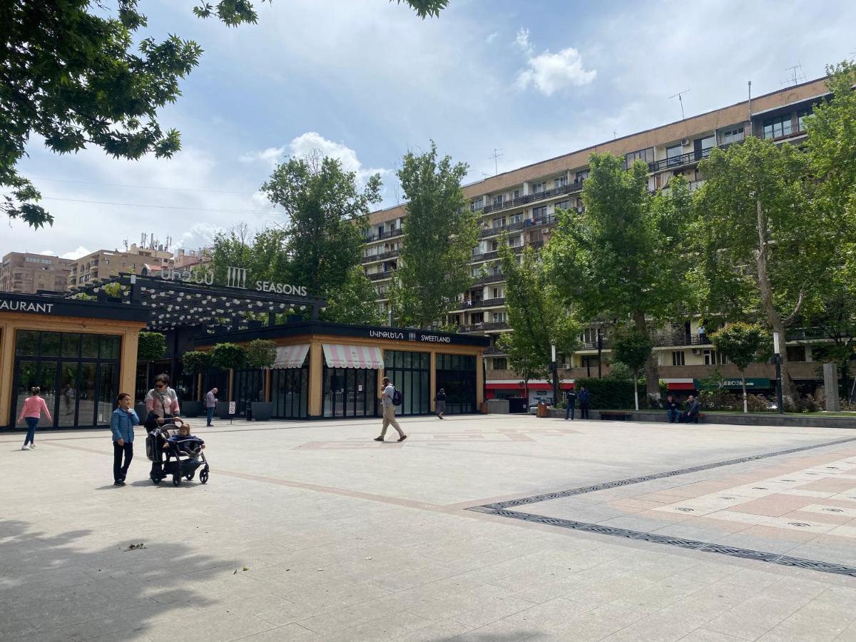 Apartment In Centre Evn Yerevan Luaran gambar